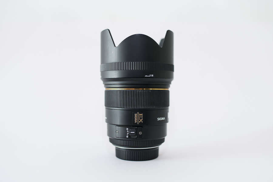 Sigma 85mm 1.4 EX DG (for Nikon Mount) Lens