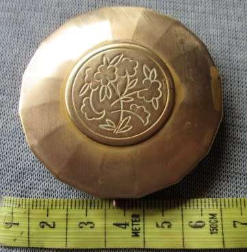 Powder Compact / Mirror