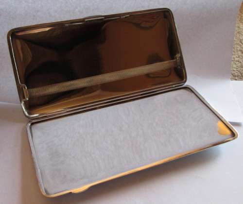 ART DECO SILVER PLATED CIGARETTE CASE (EPNS MADE IN ENGLAND)