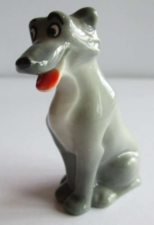 WADE CHIEF WALT DISNEY THE FOX AND THE HOUND SECOND ISSUE 1981-1985 (SEE DESCRIPTION)