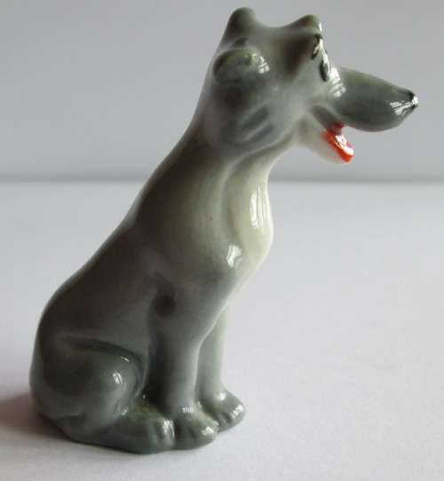 WADE CHIEF WALT DISNEY THE FOX AND THE HOUND SECOND ISSUE 1981-1985 (SEE DESCRIPTION)