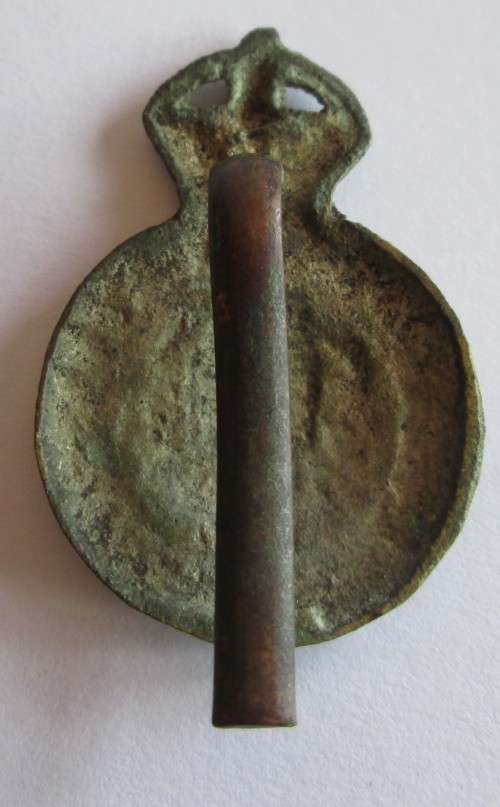 QUEEN`s OWN HUSSARS PIN / BADGE