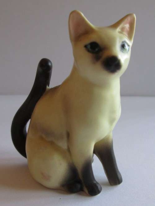VINTAGE SIAMESE CERAMIC CAT - JAPAN (SEE DESCRIPTION)