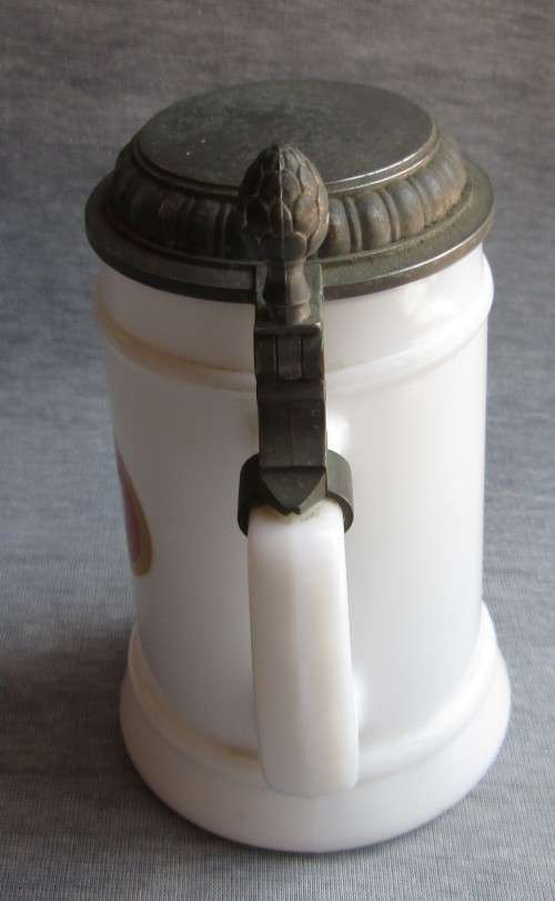 LION LAGER (BMF) BIERSEIDEL MADE IN GERMANY (SEE DESCRIPTION)