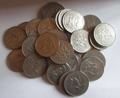 ONE RAND REPUBLIC OF SOUTH AFRICA x32 COINS (SEE DESCRIPTION - DATES)