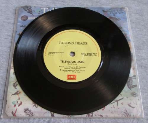TALKING HEADS - ROAD TO NOWHERE 1985 (EMIJ 2007717) 45 RPM