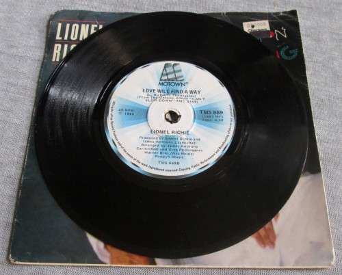 LIONEL RICHIE - DANCING ON THE CEILING 1986 (TMS 669) 45 RPM