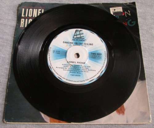 LIONEL RICHIE - DANCING ON THE CEILING 1986 (TMS 669) 45 RPM