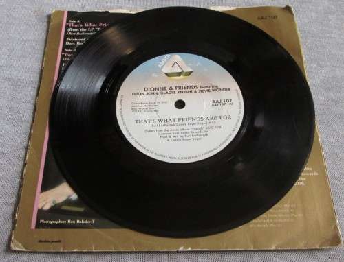 DIONNE and FRIENDS - THATS WHAT FRIENDDS ARE FOR 1985 (AAJ 107) 45 RPM