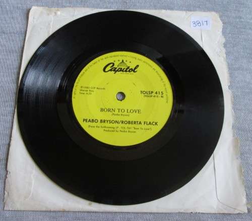 PEABO BRYSON/ROBERTA FLACK - 1983 TONIGHT I CELEBRATE MY LOVE/ BORN TO LOVE 45 RPM RECORD - A3508