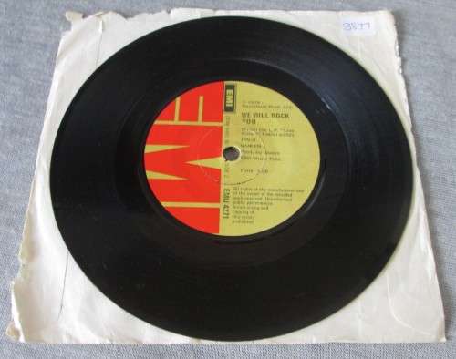 QUEEN - WE WILL ROCK YOU 1979 (EMIJ 4271) 45 RPM RECORD