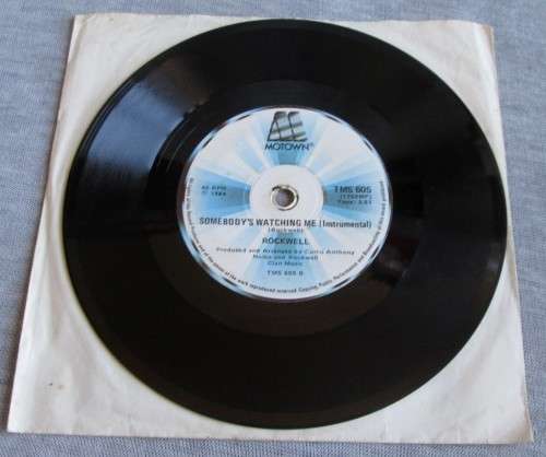 ROCKWELL - 1984 SOMEBODY`S WATCHING ME/INSTURMENTAL (TMS 605) 45RPM RECORD - A3591