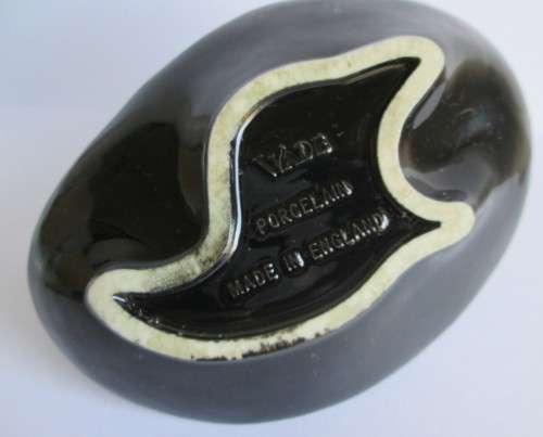 WADE MARE AND COLT PIN DISH FIRST WHIMSIES DERIVATIVES 1963 (SEE DESCRIPTION)