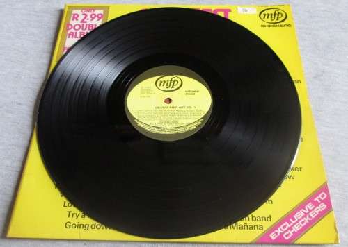 1975 GREATEST PARTY HITS VOL. 1 / VOL. 2  (MFP54646) x2 VINYL LP RECORDS - S54