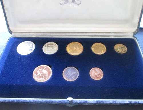 1993 SOUTH AFRICA COIN SET FROM R2 - R0.01c