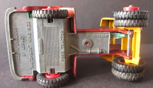 TASKER TRANSPORTER FORD TRACTOR No K20 MADE IN ENGLAND LESNEY - A157