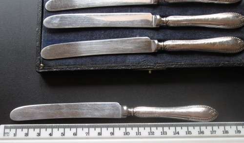 COOPER BROTHERS RUSTLESS SHEFFIELD SET KNIVES - HANDLES STERLING SILVER/ORIGINAL BOX - RAK28