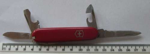 VICTORINOX POCKET KNIFE SWITZERLAND - RAK105