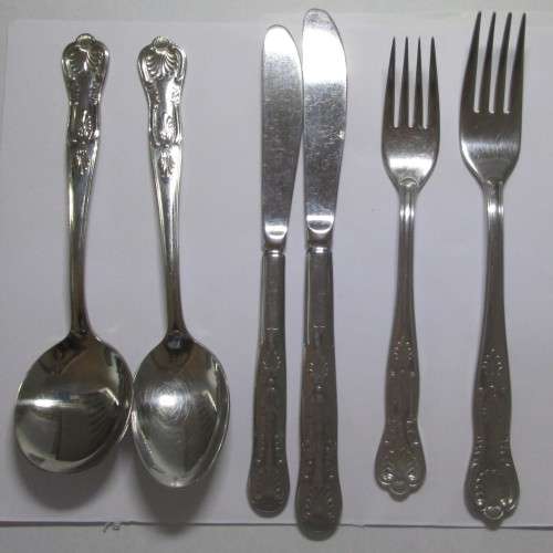 KINGS PATTERN 36 PIECE CUTLERY SET (NO BOX) - RAKA/78