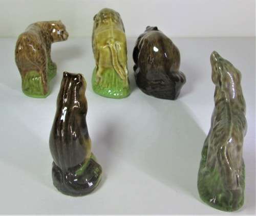 Bison Wolf Bobcat Chipmunk and Raccoon Wade Whoppas 1977 to 1981