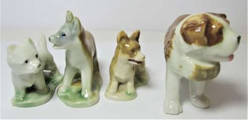 PEDIGREE DOGS WADE FIRST WHIMSIES 1957 to 1961 - NW/51