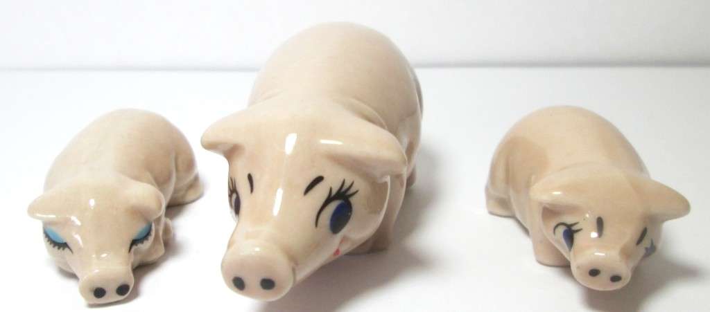 Pig Family 1984 to 1987 from the Wade Happy Families Collection