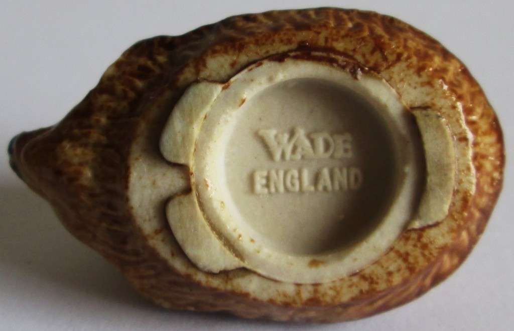 1965 Hedgehog Balding and Mansell Flintstone Wade Christmas Cracker