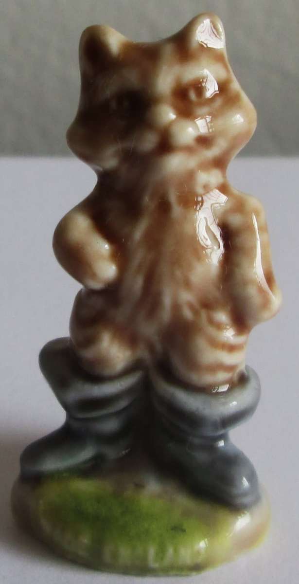 1970 Puss in Boots Wade Nursery Rhyme Model