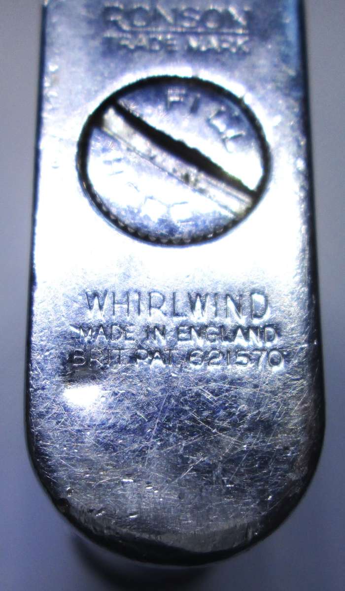 Ronson Lighter Whirlwind made in England Pat 621570