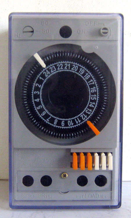 24 hour MANUAL UNIVERSAL ELECTRICAL TIMER