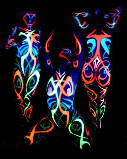 Body Paint Glows In Dark