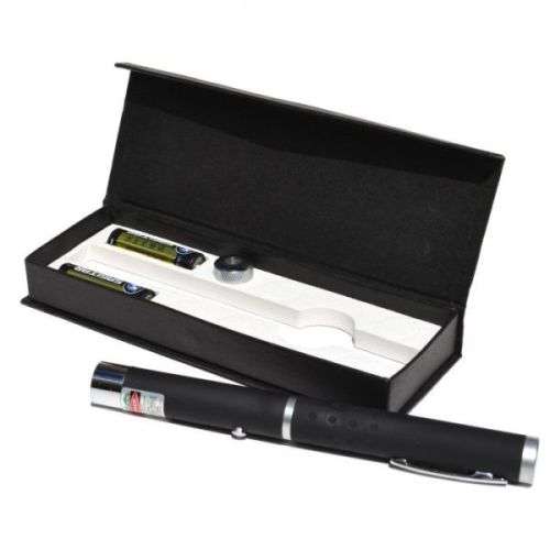 DUAL ACTION 2-IN-1 LASER: RED & GREEN