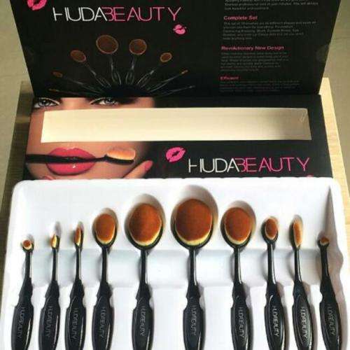 Huda Beauty 10PCS Brush Set