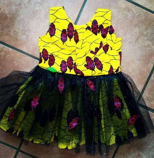 SHANIQUA CLOTHING KIDS DRESSES!!!!
