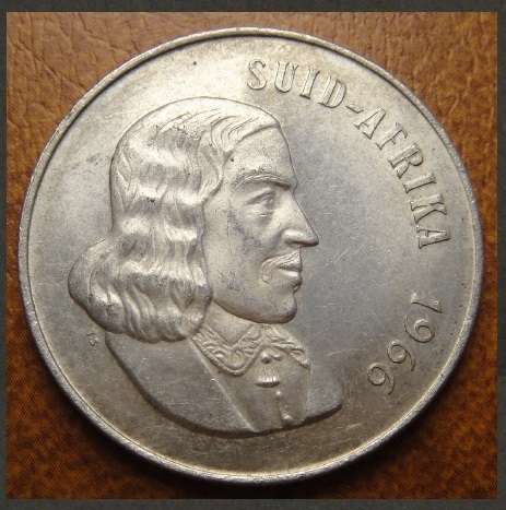 Crazy R1 Start!  1966 Silver Jan van Riebeeck R1 (Afrikaans)