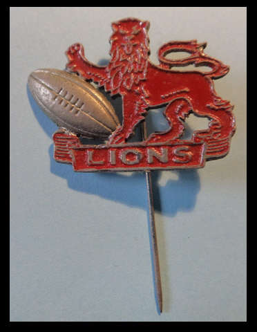 Crazy R1 Start! : Metal Badge : LIONS