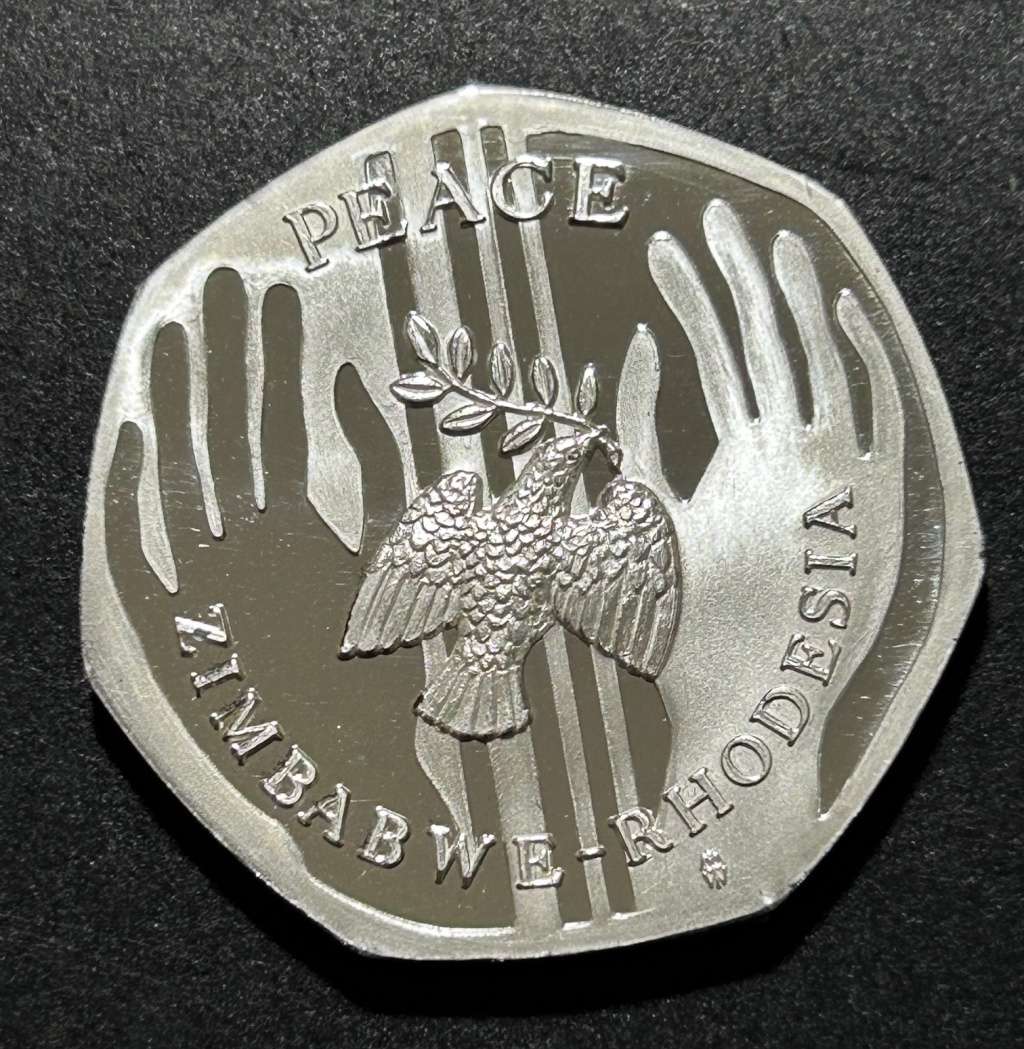 Zimbabwe/Rhodesia Fine Silver (99,9%) Peace Medallion Number 513/1500