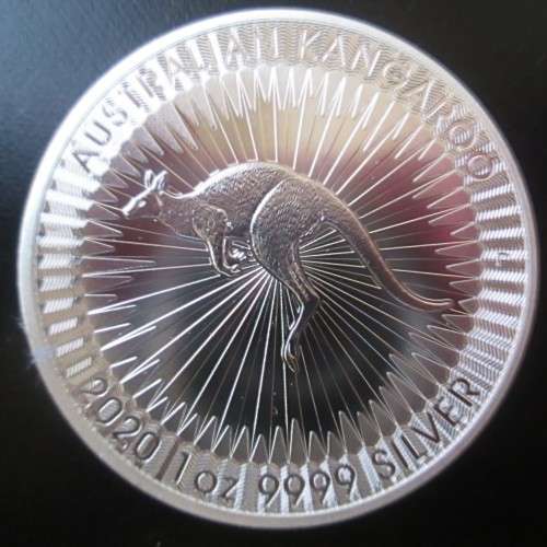 ( LOW START )   2020  (  AUSTRALIAN KANGAROO )  1oz   .999.9%   .PURE SOLID SILVER .