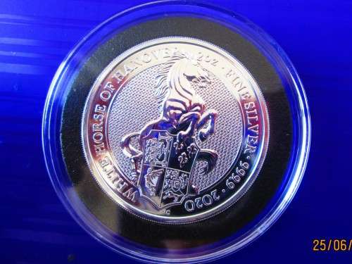 QUEEN'S BEASTS...2oz.. ( THE WHITE HORSE )... DOUBLE THICK ... 999.9% PURE SOLID  SILVER