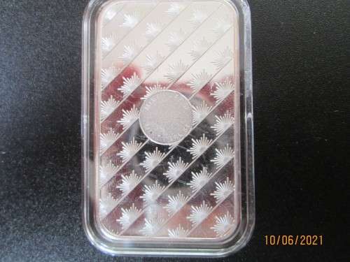 ( LOW START )   SUNSHINE  1oz  999.9%    PURE  SOLID SILVER BAR   CAPSULED....