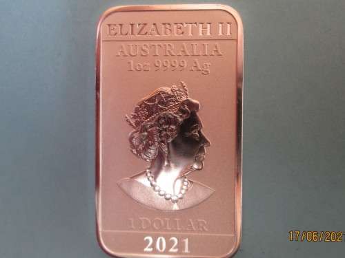 ( LOW START )   NEW 2021    AUSTRALIAN DRAGON    1oz  999.9%   PURE SILVER BAR