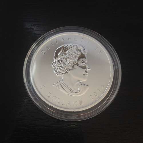 2015  CANADIAN  BIRDS OF PREY  SILVER SERIES  #   THE RED TAILED HAWK   #