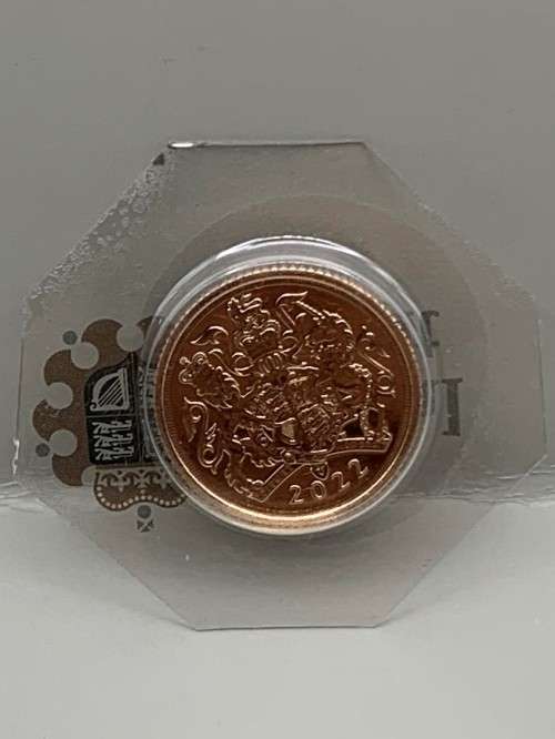 (  SPECIAL DESIGN )   2022   GOLD HALF SOVEREIGN , QUEEN ELIZABETH`S   70 YEAR REIGN