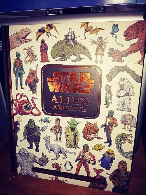 Star Wars Alien Archive : An Illustrated Guide to the Species of the Galaxy