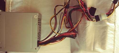 EZCOOL 550W Power supply 2.2 version (24PIN: 12V1+12V2 + SATA Cable)