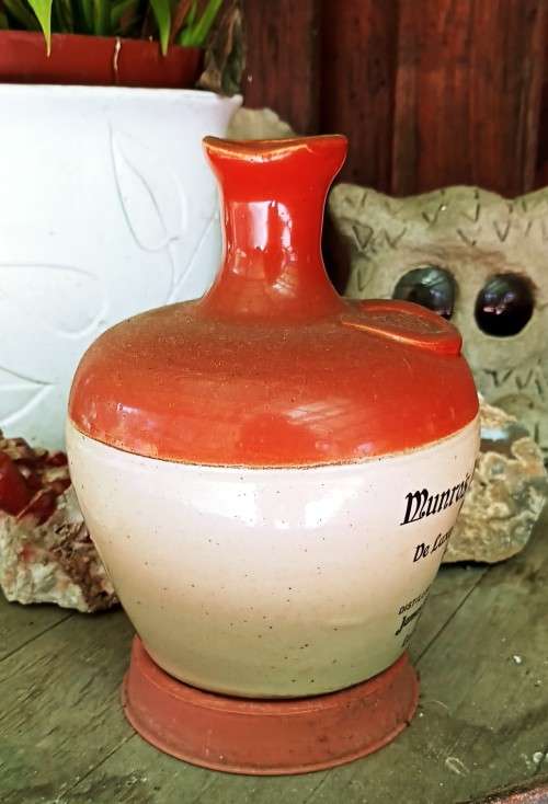 Munro`s King of Kings Rare Old De Luxe Scotch Whisky EMPTY Jar