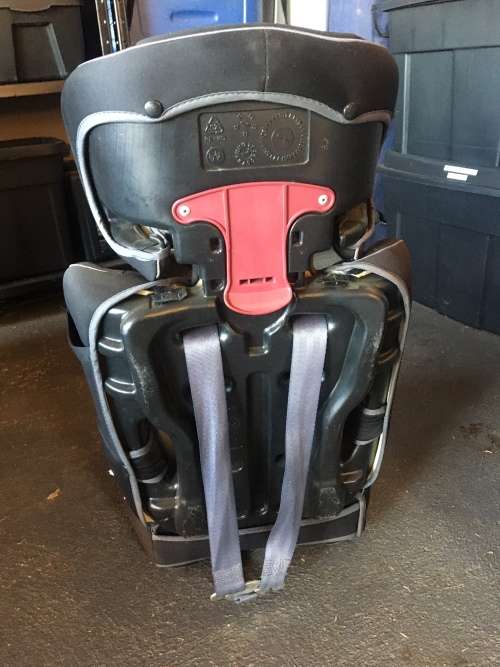 Bambino Car Seat (up to age 7)