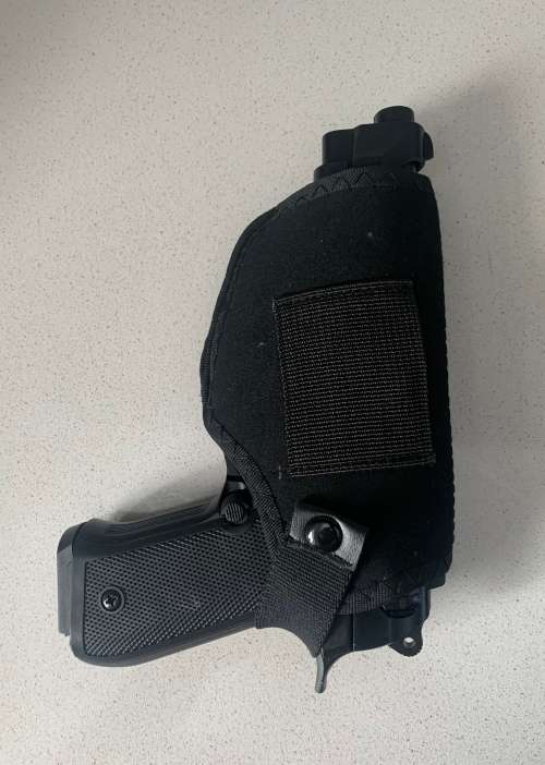 Combo mod92 include 5 pepper bullets and holster