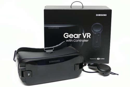 Samsung Gear VR with Controller- SM-R325