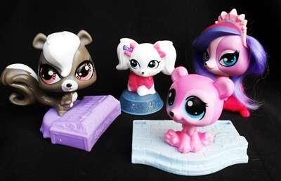 4 littlest pet shop characters made for Mcdonalds